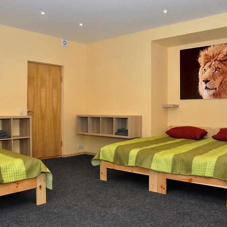 Riga City Center Quiet Apartment With Free Private Parking 외부 사진
