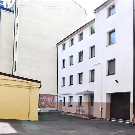 Riga City Center Quiet Apartment With Free Private Parking 외부 사진